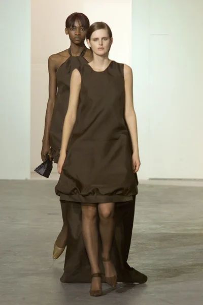 Look 97